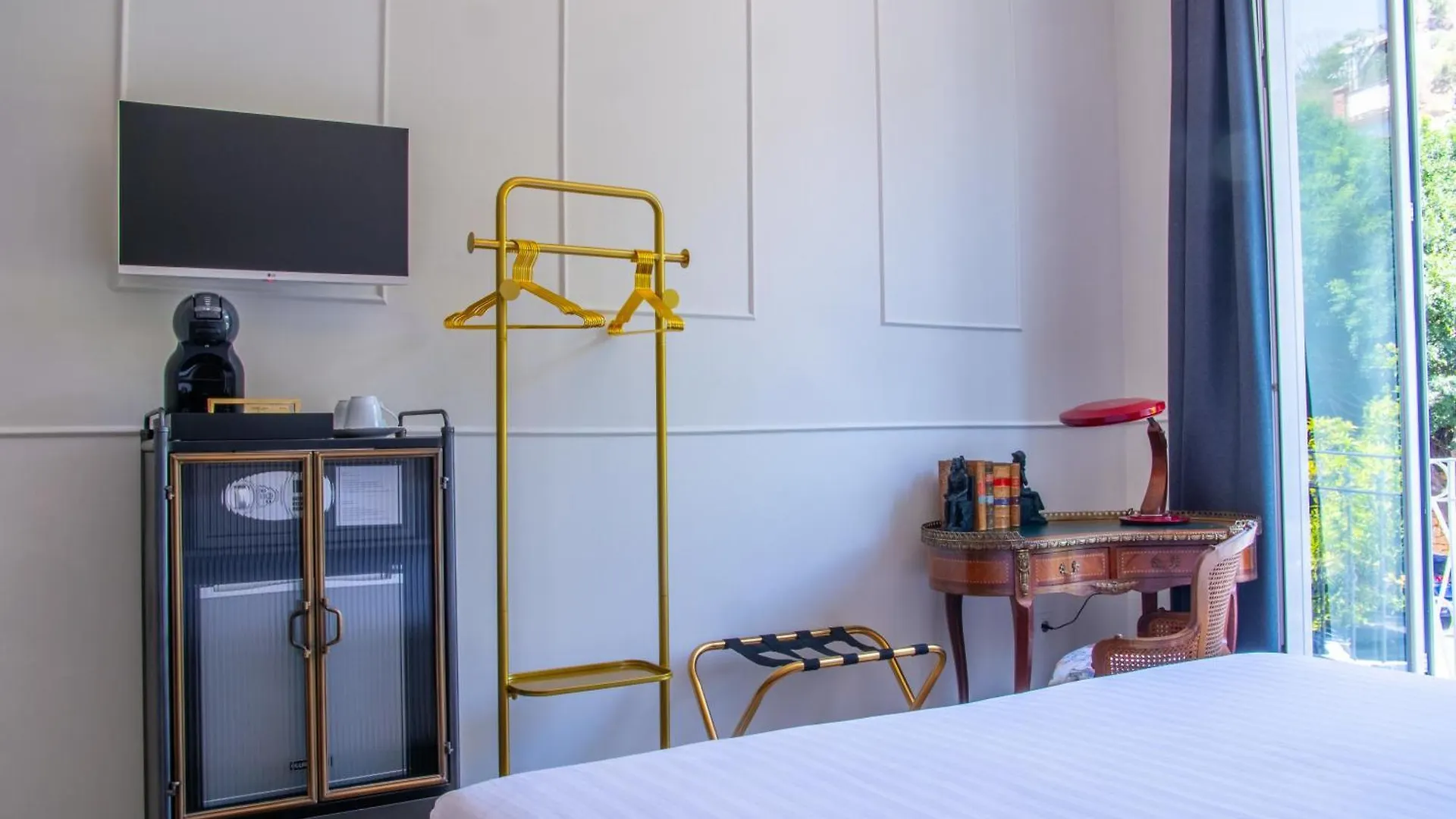 Pries Homes La Casa Azul Malaga 0*,  Spain